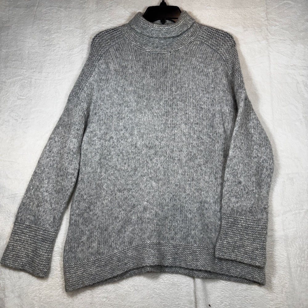 Nanette Lepore Sweater Womens Size Medium Grey Knit Turtleneck Cozy Yak